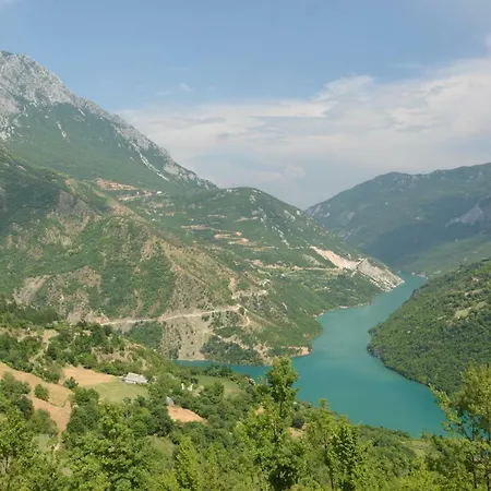 Bujtina Merturi *